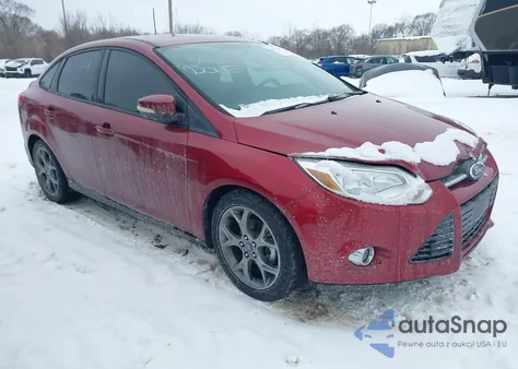 2013 Ford Focus Se z USA, uszkodzony, nr VIN 1FADP3F2XDL203754